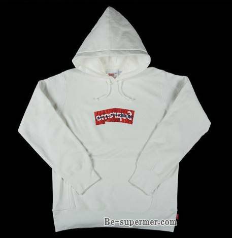 Supreme シュプリーム 17SS Comme Des Garcons SHIRT Box Logo Hooded Sweatshirt  コムデギャルソンボックスロゴパーカー ホワイト | Supreme(シュプリーム)オンライン通販専門店 Be-supremer I  新作2024AW販売中