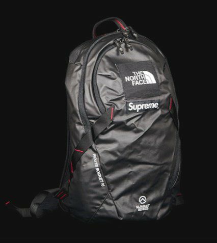 Supreme The North Face Summit Series Outer Tape Seam Route Rocket 