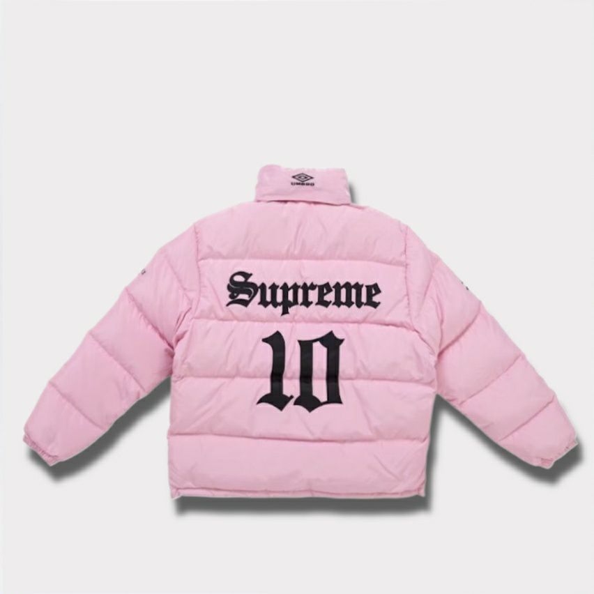  Supreme シュプリーム 2025AW Umbro Down Puffer Jacket アンブロ ダウン パファー ジャケット ピンク1