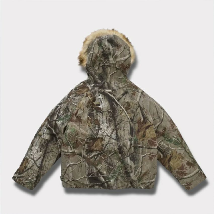  Supreme シュプリーム 2025AW 2-in-1 GORE-TEX Parka + Reversible 700-Fill Down Liner Jacket　2-in-1 ゴアテックス パーカー + リバーシブル 700 フィルダウン ライナー ジャケット　リアルツリーAPカモ1