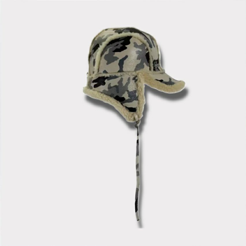 Supreme シュプリーム 2025AW Shearling Lined Earflap Cap　シアリング ラインド イヤーフラップ キャップ　スノーカモ1